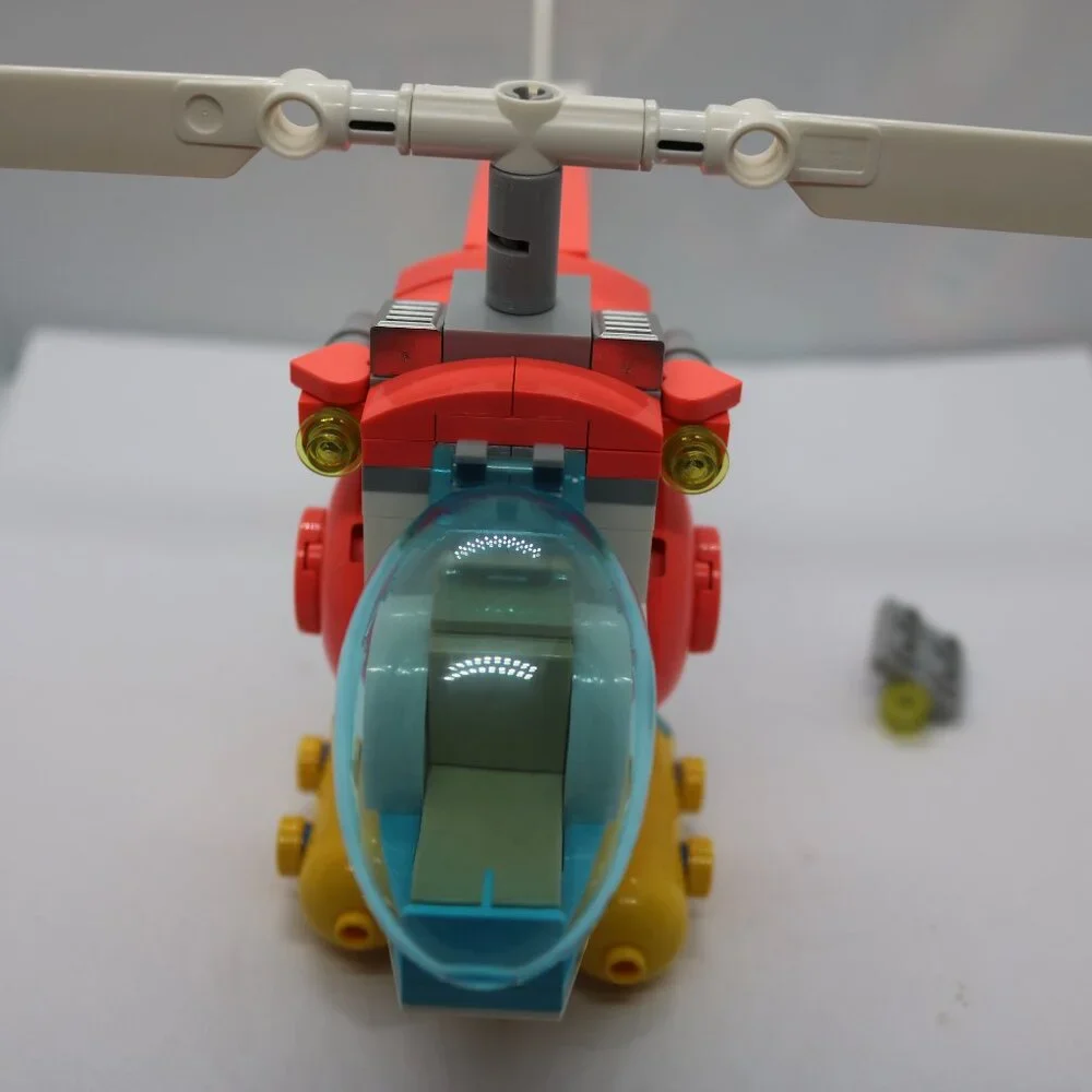 Lego Friends vet clinic rescue helicopter only #41692
